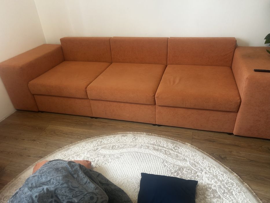 Продам диван в гарному стані