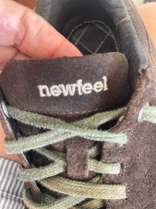 Tenis castanhos em camurça | Newfeel | 41