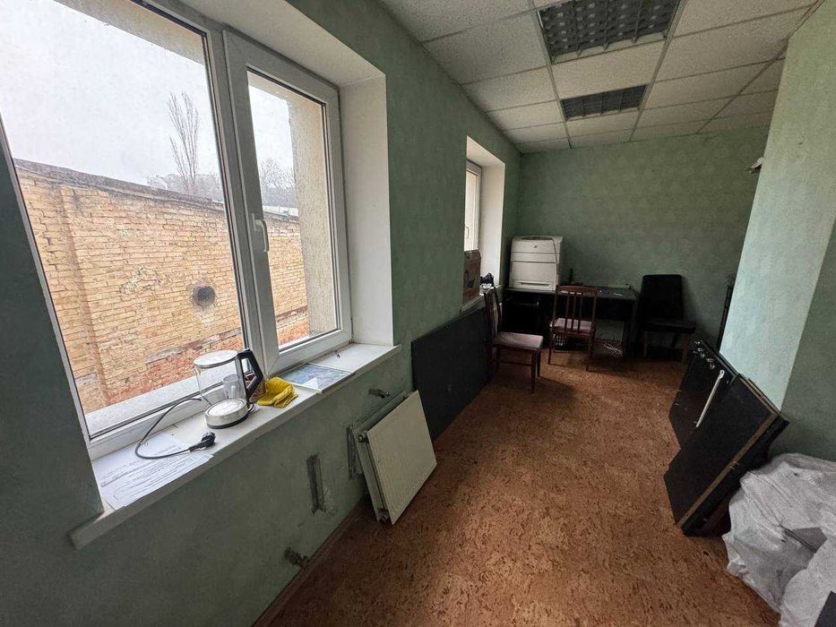 Оренда приміщення 13 м² на ПОДОЛІ — під склад або архів, БЕЗ КОМІСІЇ