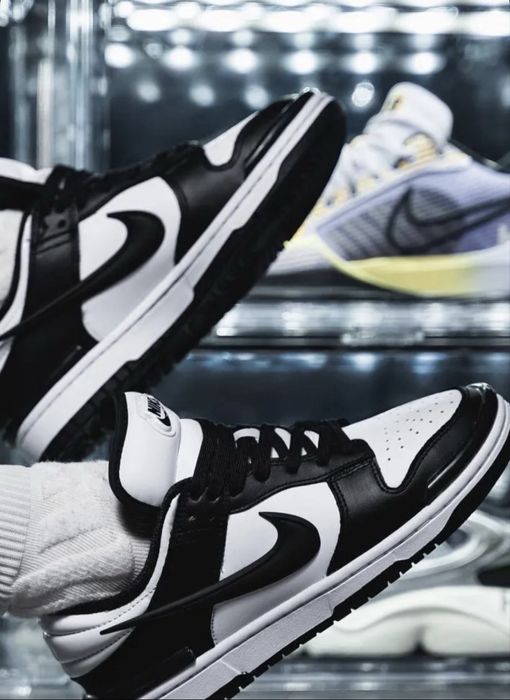 Жіночі Nike Dunk Low Орігінал