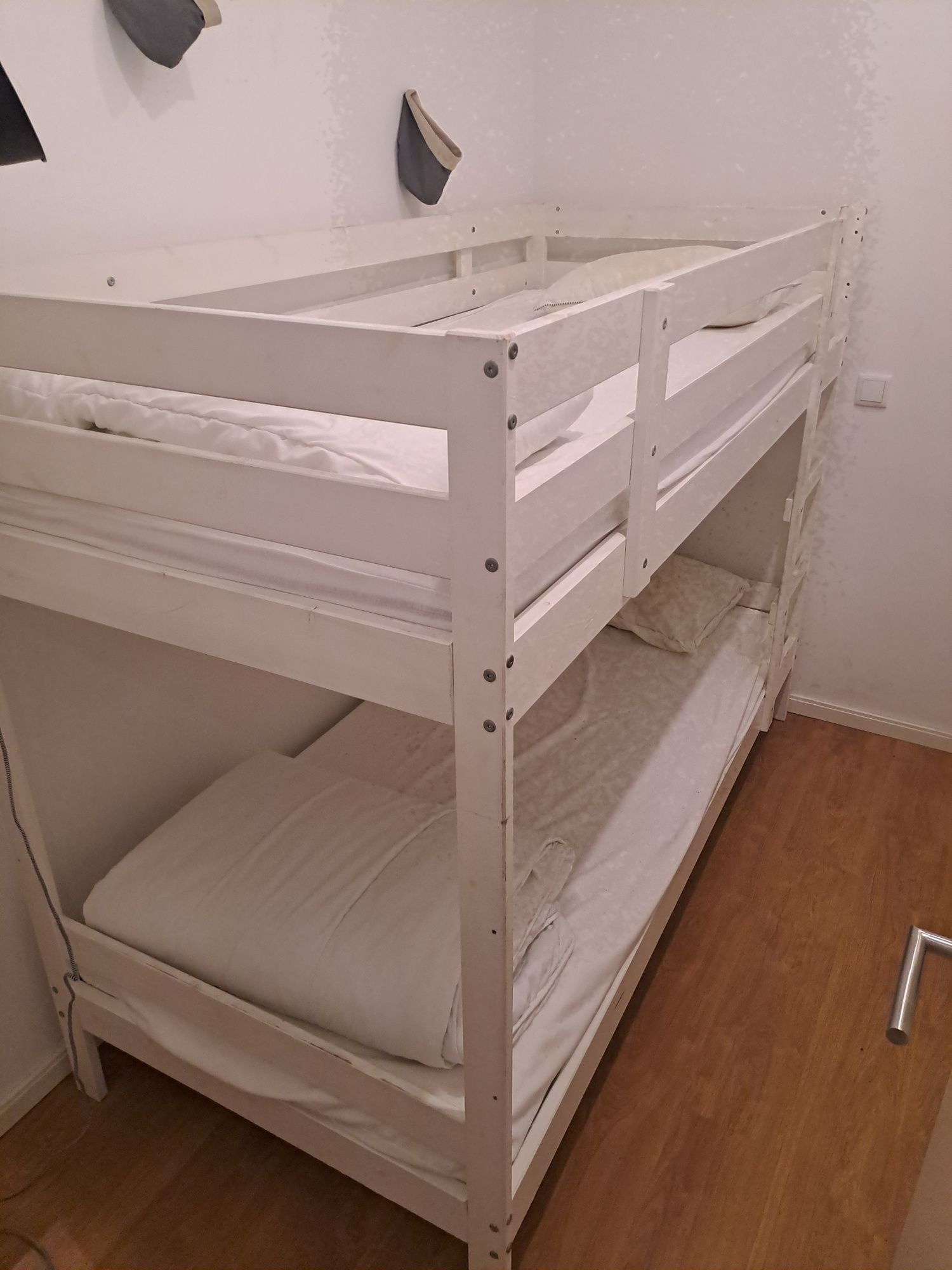 Beliche Ikea branco