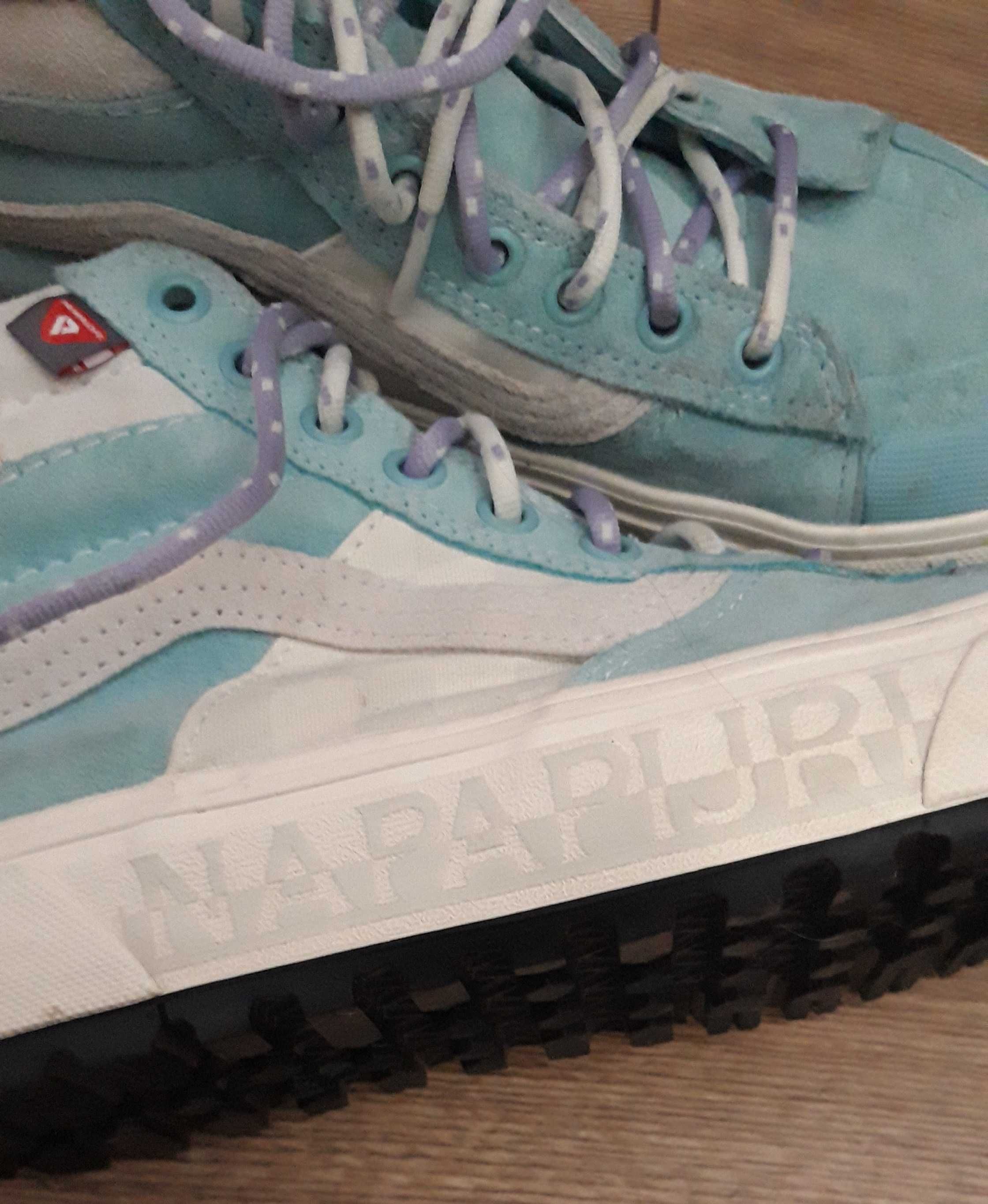 Buty damskie vans × napapijri