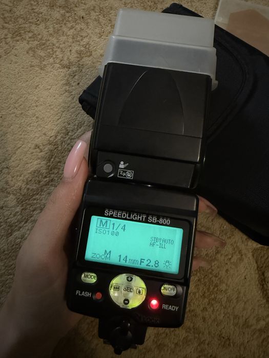 Спалах nikon sb800