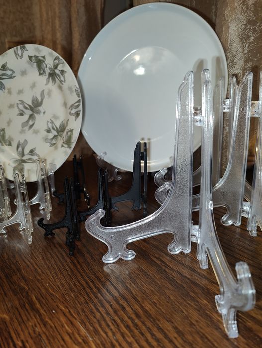 Портативная подставка для фотографий, коллекций, посуды. Высота 17,5см