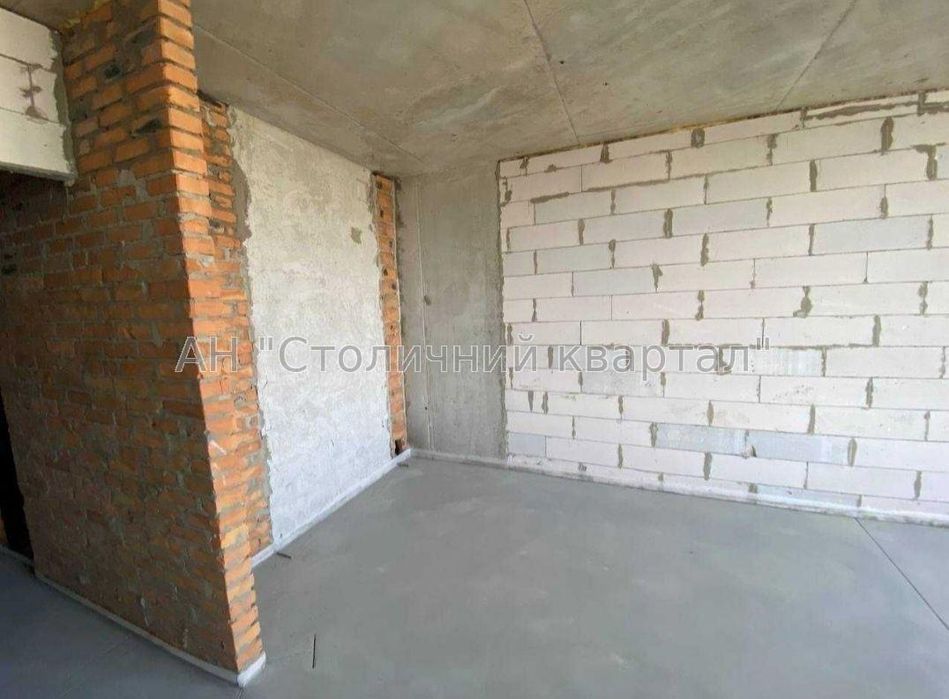 Однокімнатна квартира після будівельників в ЖК«Family & Friends»