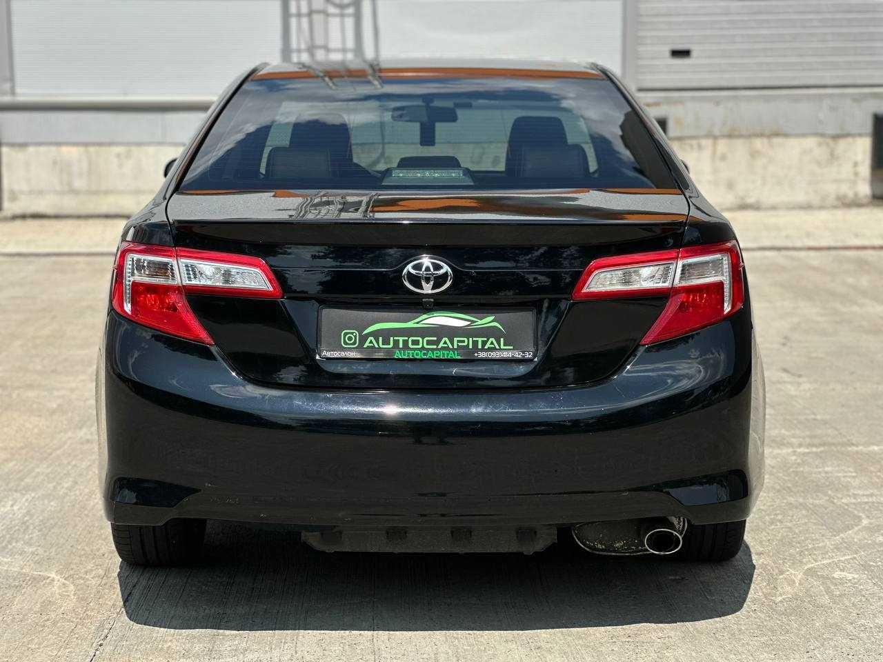 Toyota Camry 2013  (Розстрочка / Лізинг)