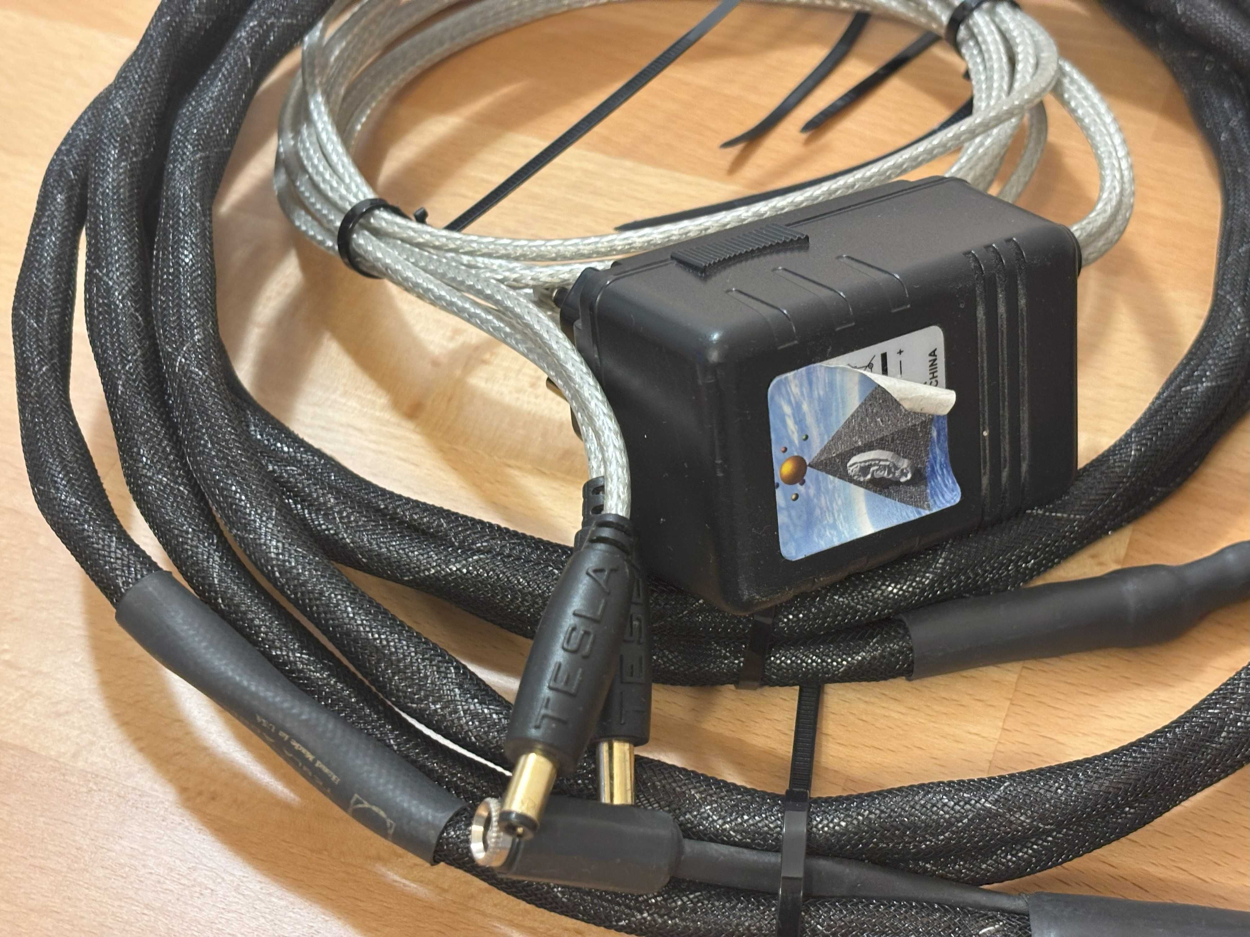 Synergistic Research Tesla Accelerator Przewody głośnikowe 2 x 2,4m