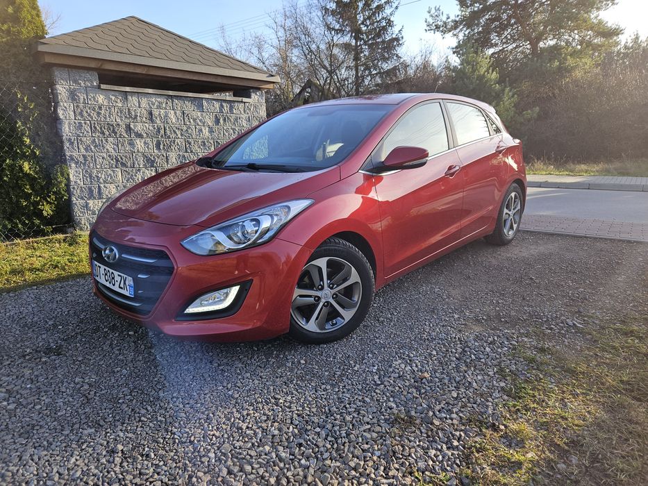 Hyundai i30 2015r  1.6 benzyna