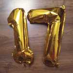 Za darmo balony cyfry 17.
