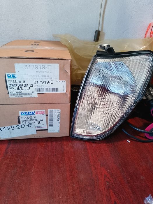 Повороты и фара Toyota Land Cruiser 100 98'