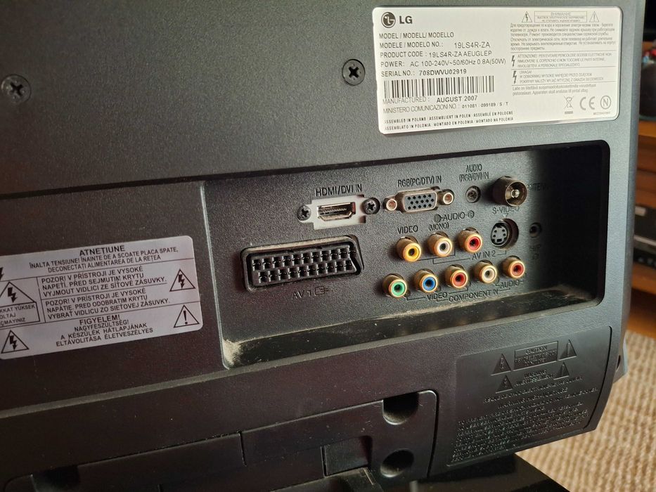 TV / Monitor LCD LG (modelo 19LS4R)