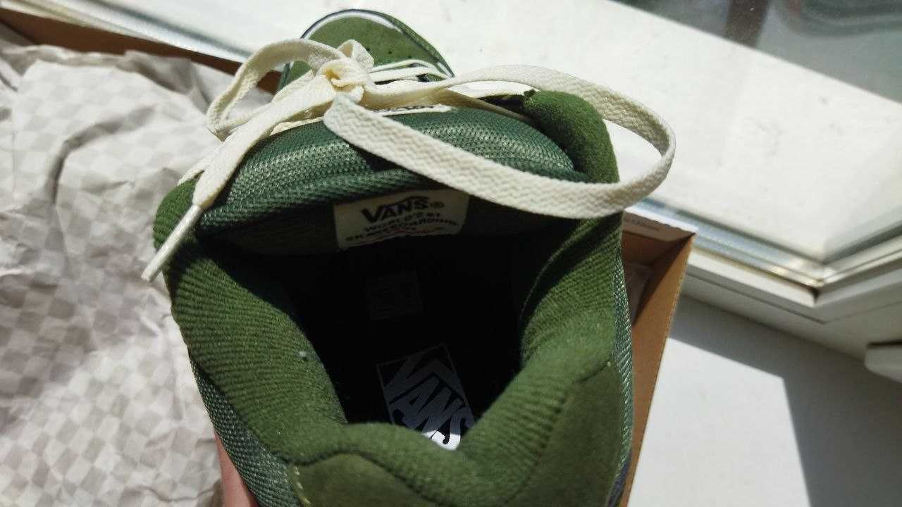 Жіночі кросівки Vans Rowley XLT (зелені)