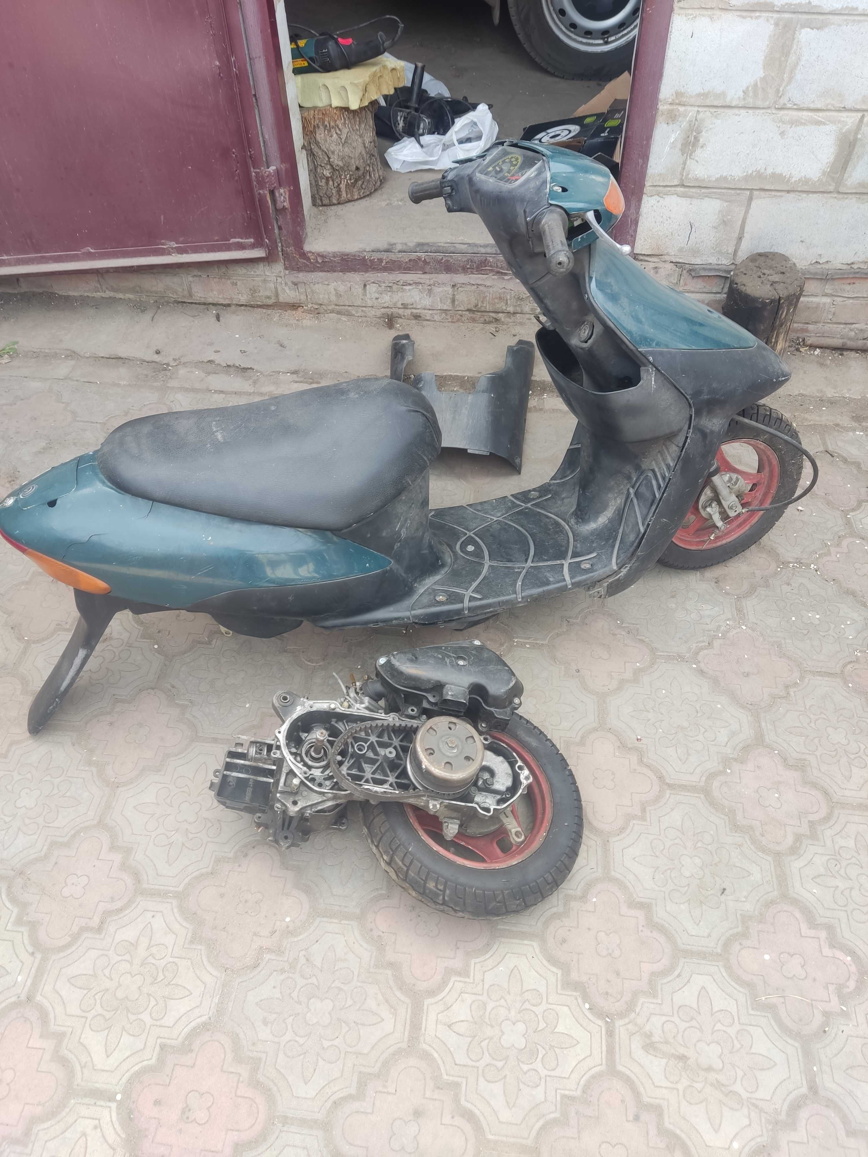 Продам скутер під ремонт