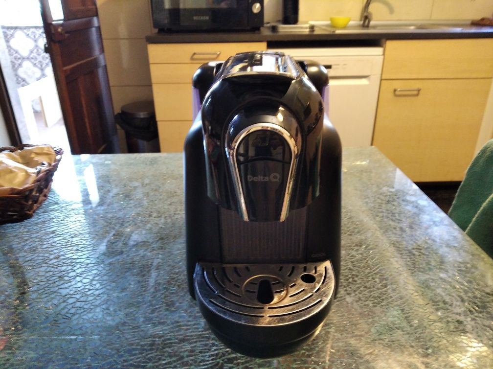 Máquina de café da delta