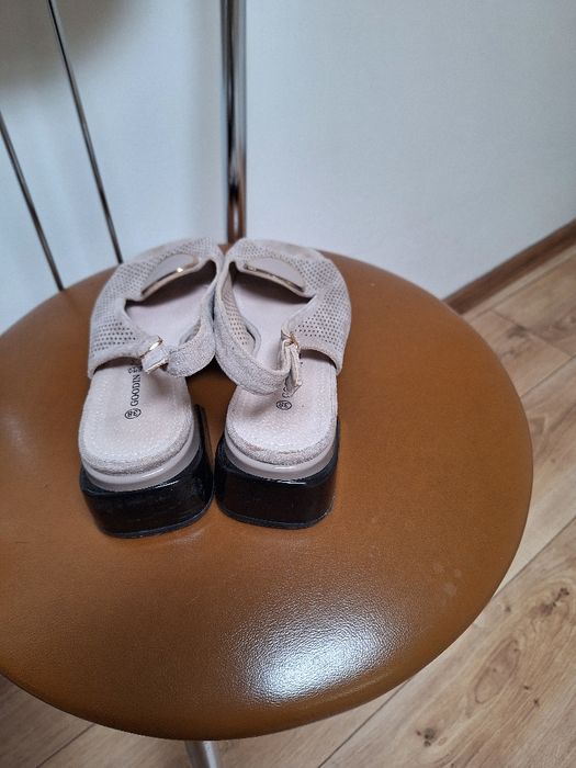 Sandały damskie roz.38