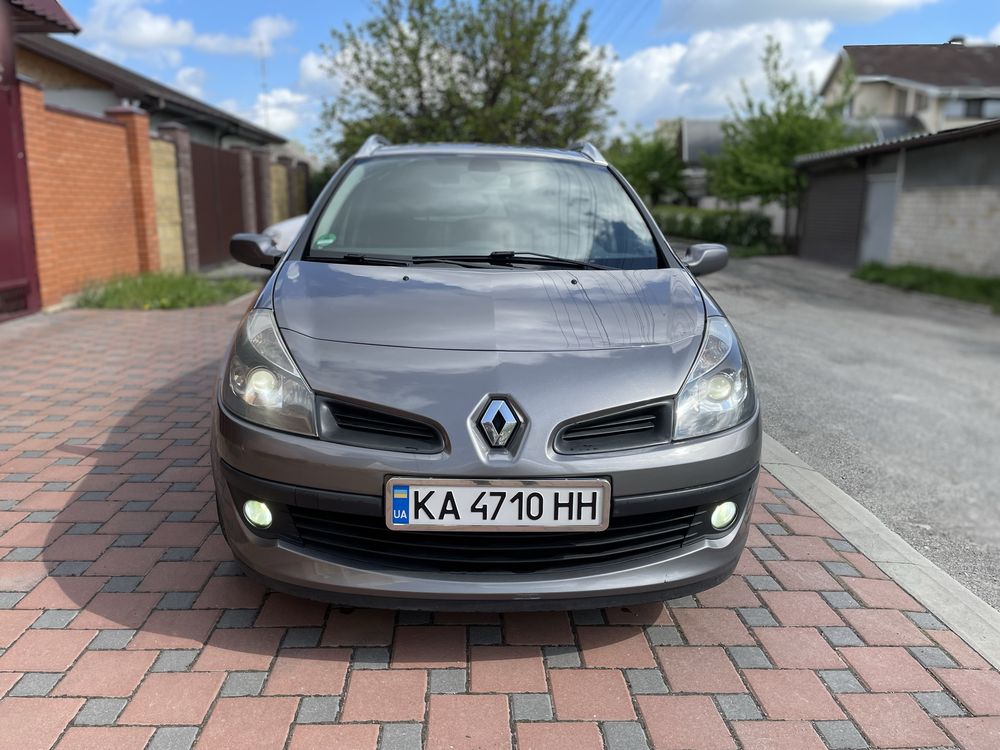 Продам Renault Clio III газ-бензин