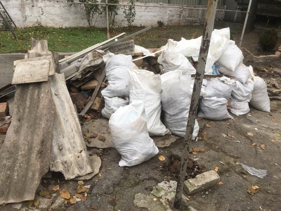 Вывоз строительного мусора. Авто+грузчики. Любой район Днепр