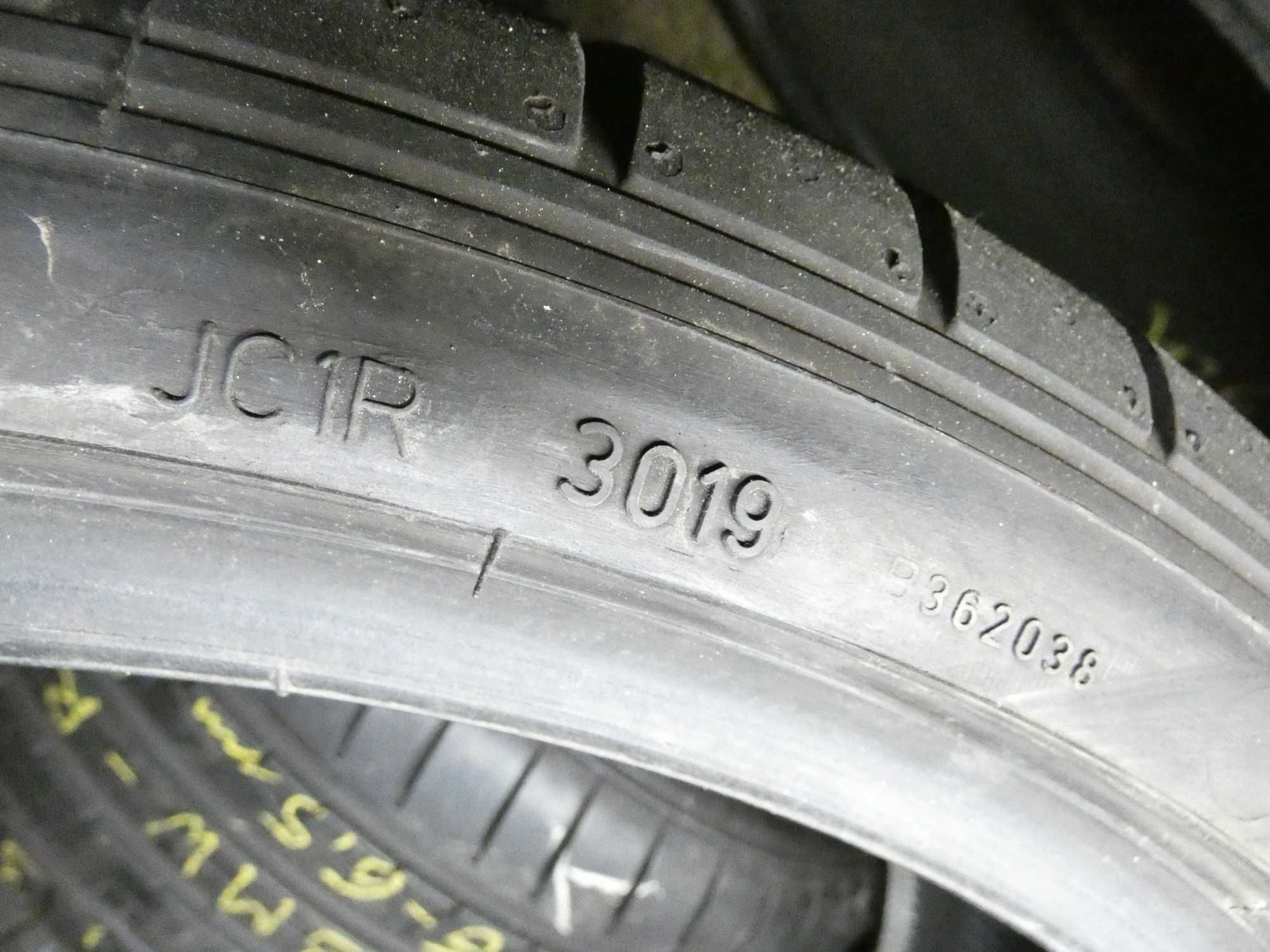 Dunlop para Sport Maxx GT 245/45/19 96y , XL 7mm 19r.