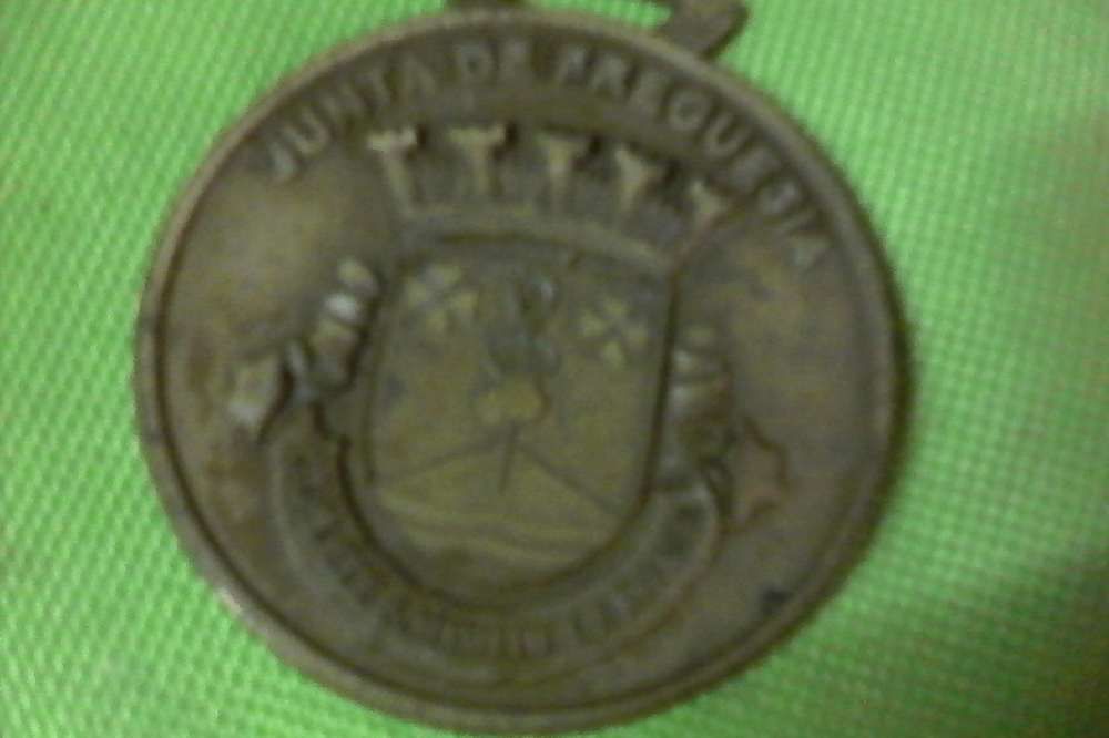 Varias medalhas comemorativas