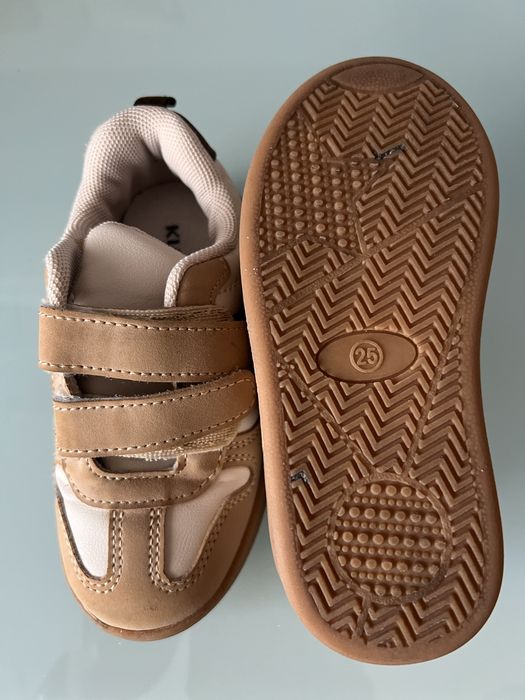 Tenis Kiabi Numero 25