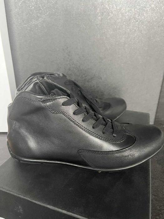 Nowe skórzane buty firmy KAZAR rozmiar 40