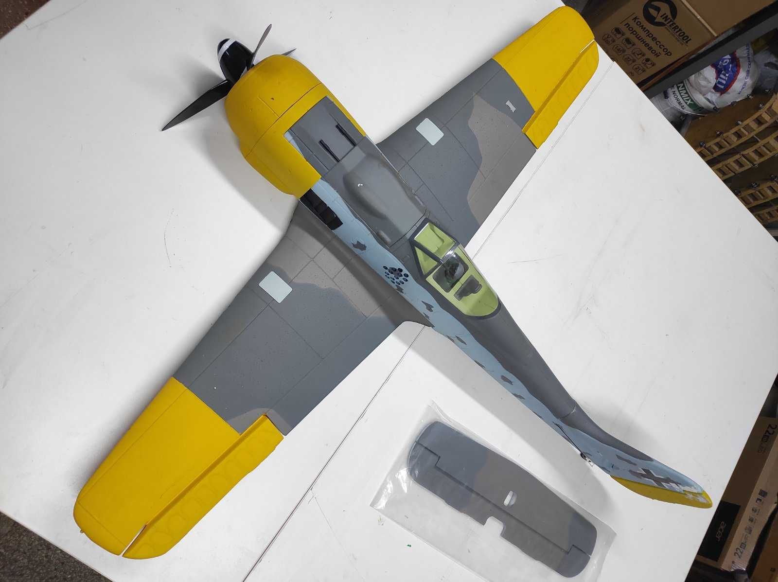 RC модель самолета FW-190