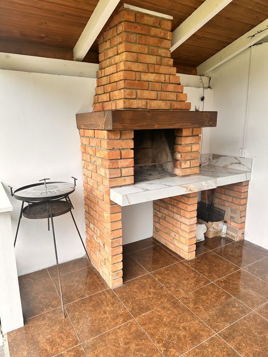 Здається котедж та сімейні апартаменти в Мигово