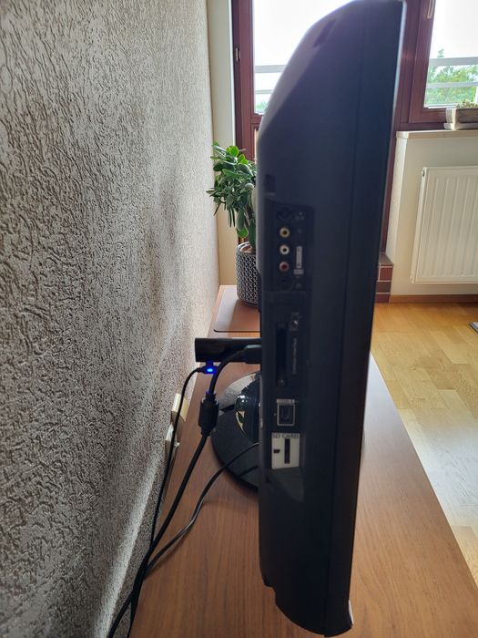 Telewizor Panasonic Vieira TX-L37G10E 37 cali Full HD stand bdb
