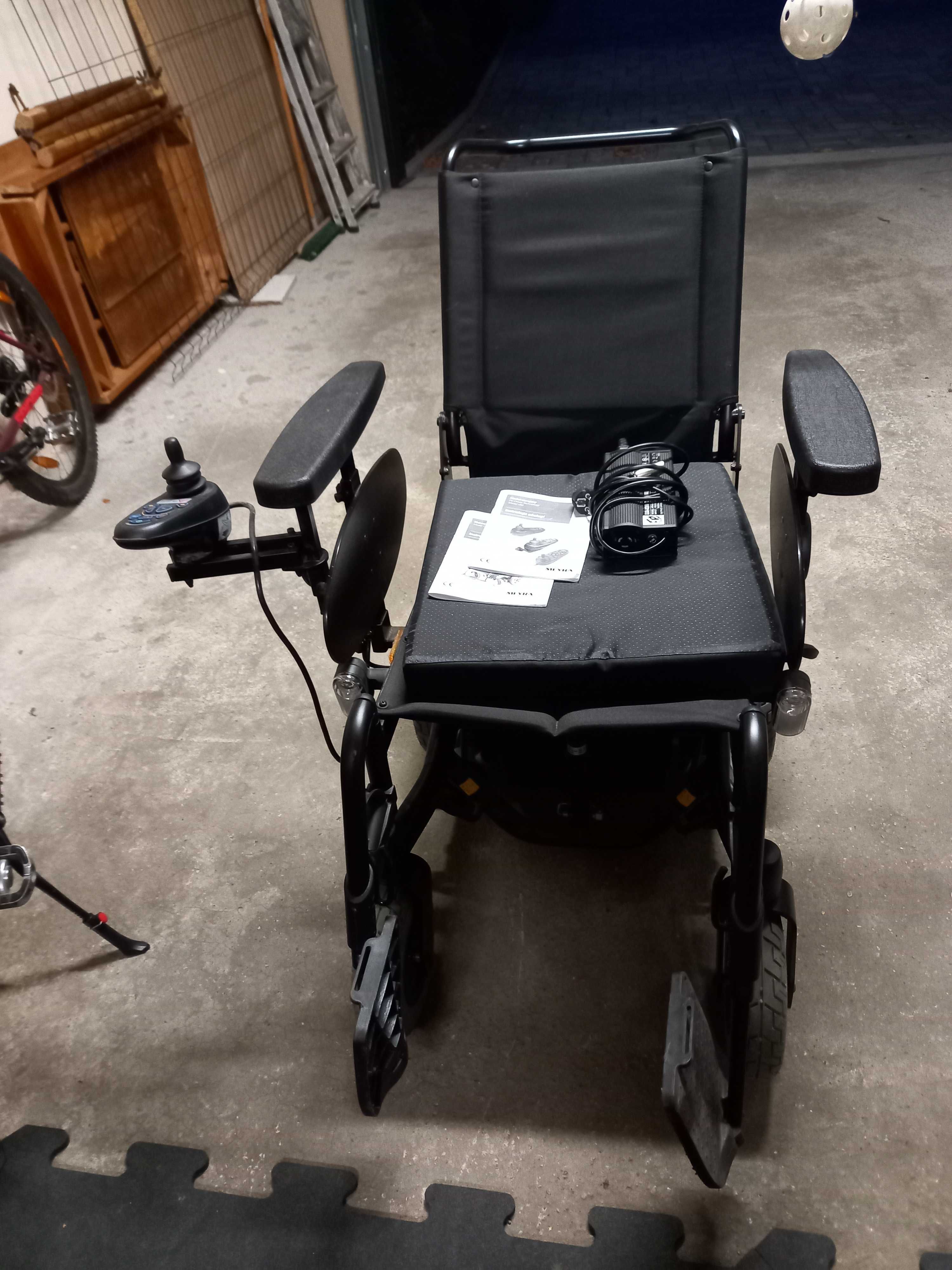 Wózek elektryczny inwalidzki