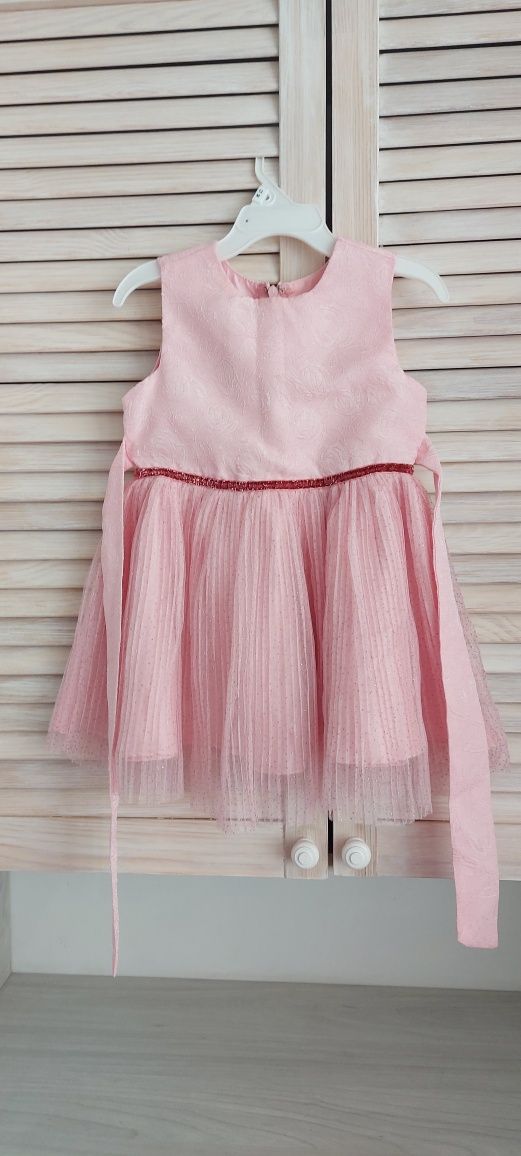 Святкова рожева сукня 92-98