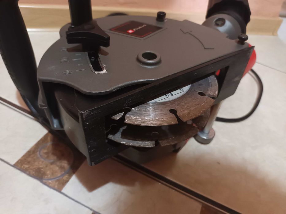 Bruzdownica Einhell TC-MA 1300