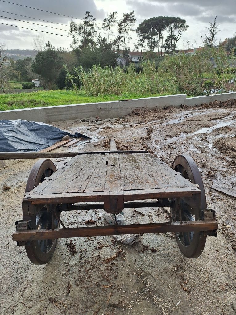 Carro de bois antigo