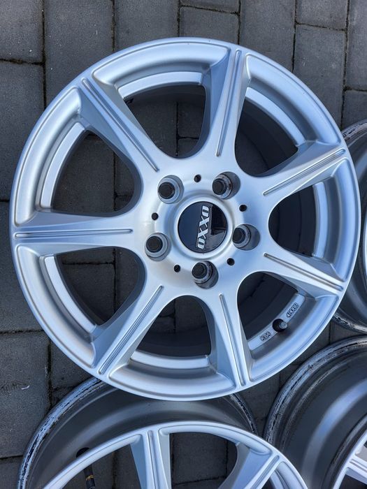Felgi 6.5Jx15" 5x114.3 KIA Ceed Hyundai ix20 i30 Toyotya Corolla Auris