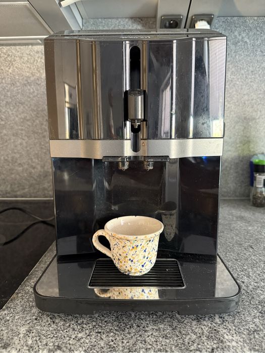 Ekspres Siemens EQ300 dysza spieniajaca, używany