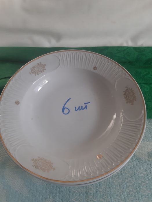Тарелки глубокие новые 6 шт.