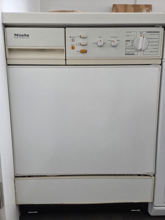 Máquina Secar Roupa Miele