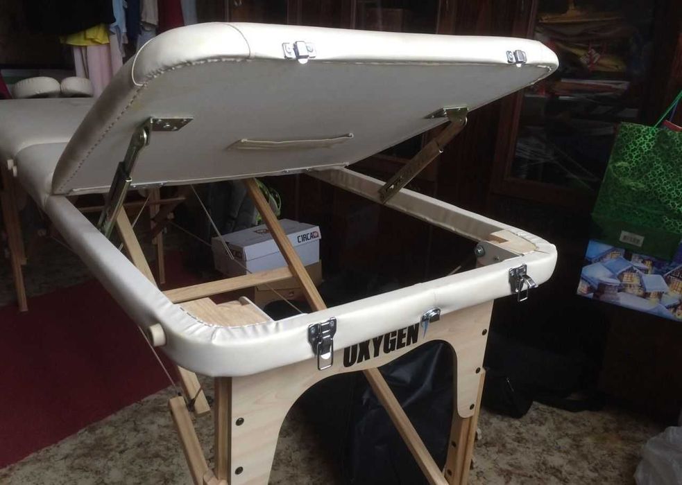 Масажний стіл бу