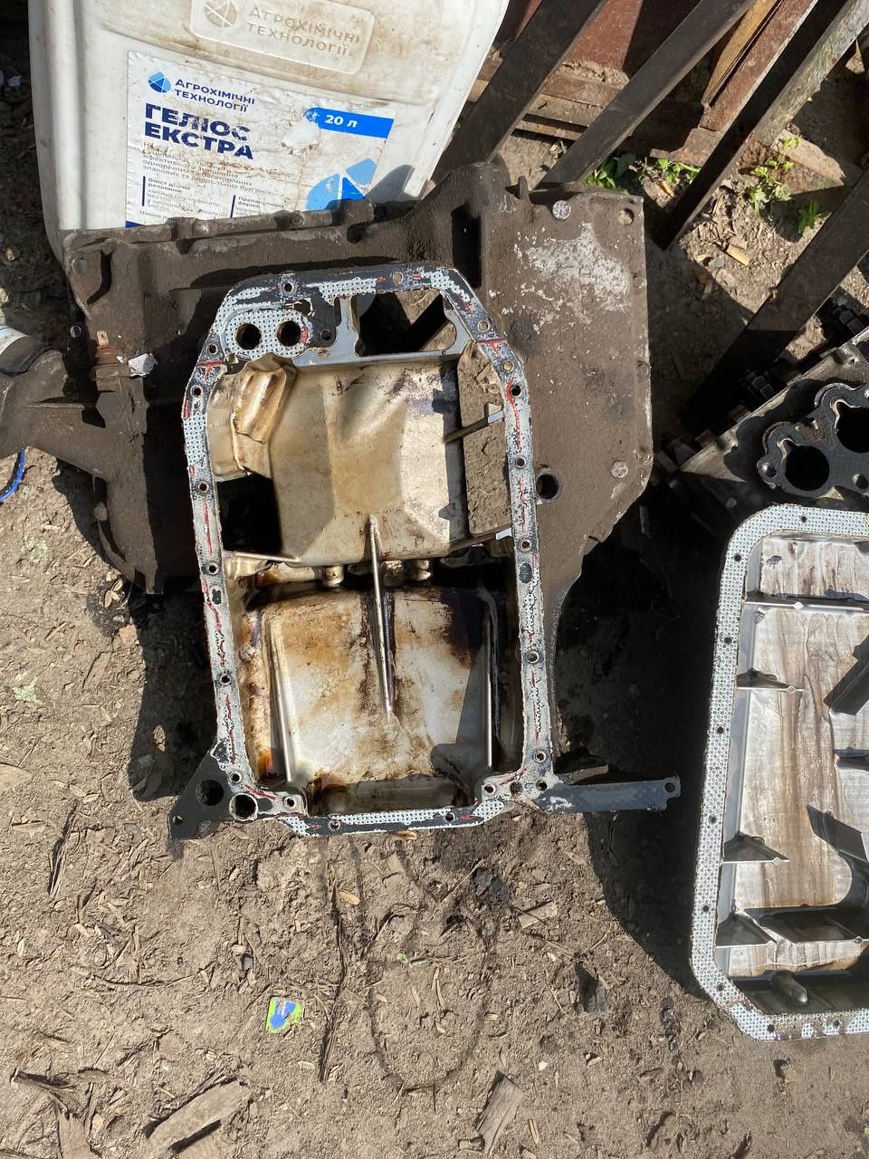 Картер и поддон на Ауди с4 v6 2.8