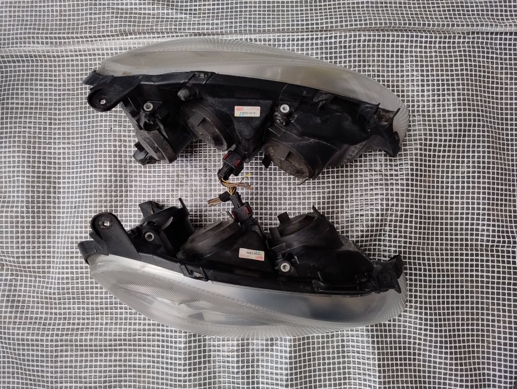 Opel Corsa c lift Europa lampa reflektor prawy lewy komplet DJ auto