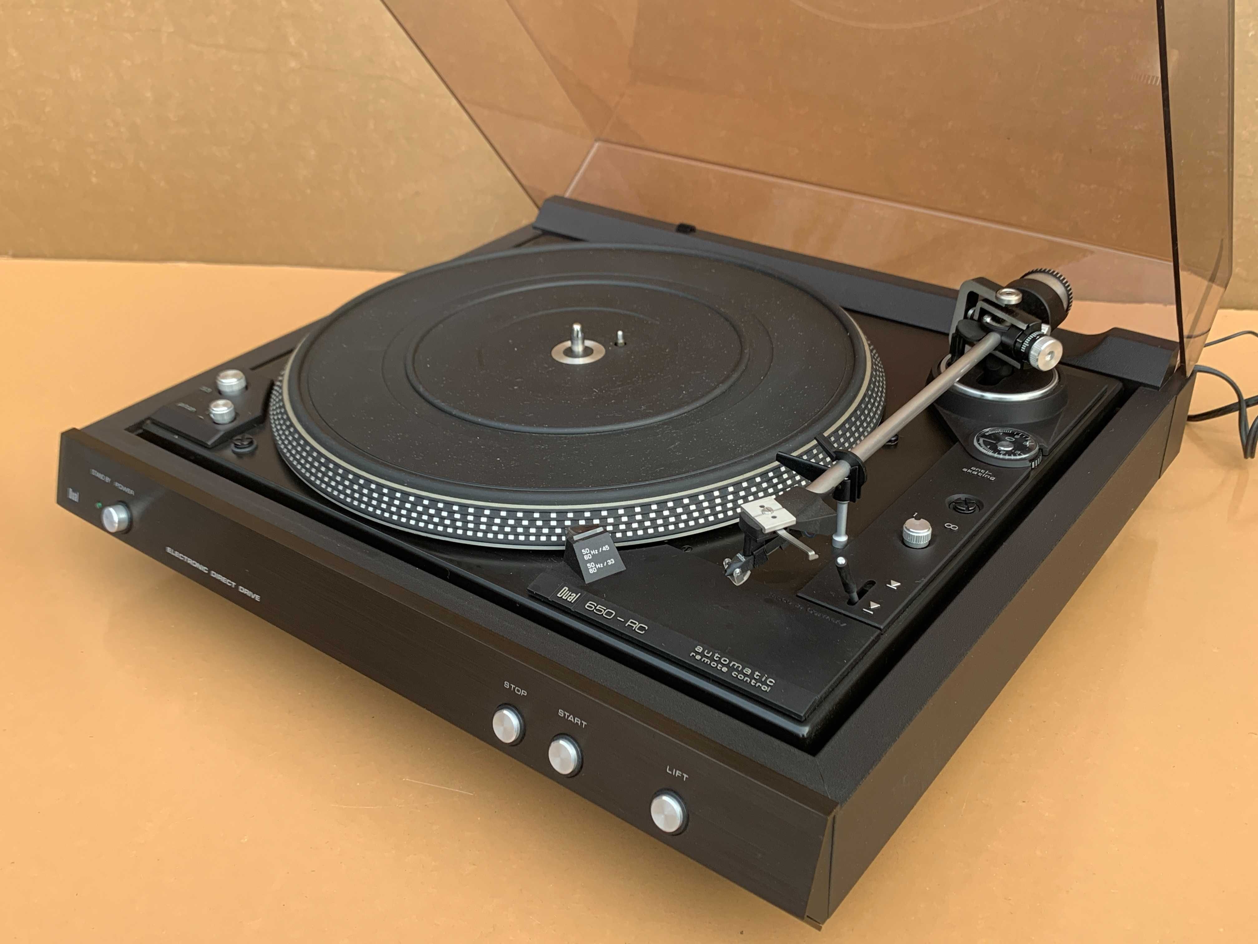 Gramofon DUAL 650RC automatic