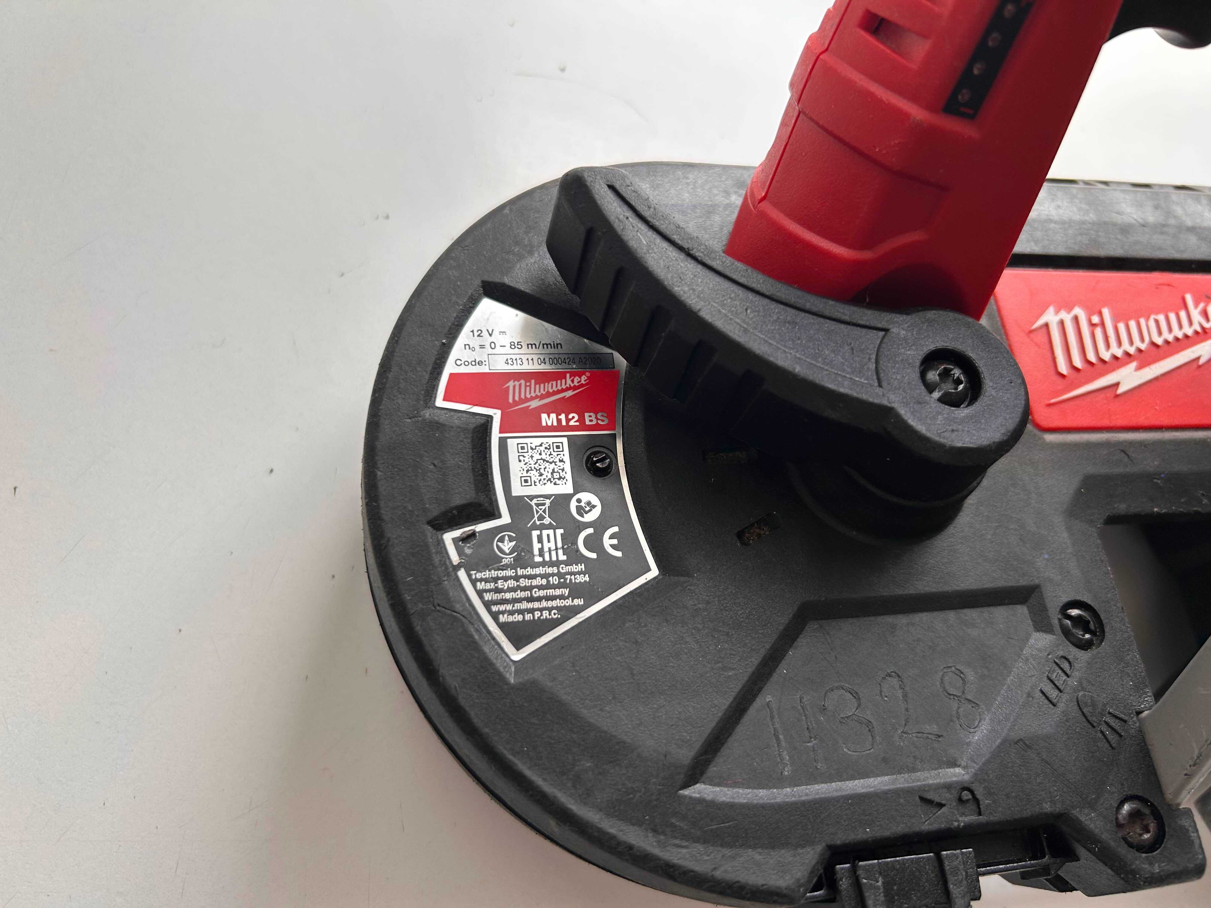 OKAZJA! Piła taśmowa Milwaukee M12 BS – bardzo dobry stan