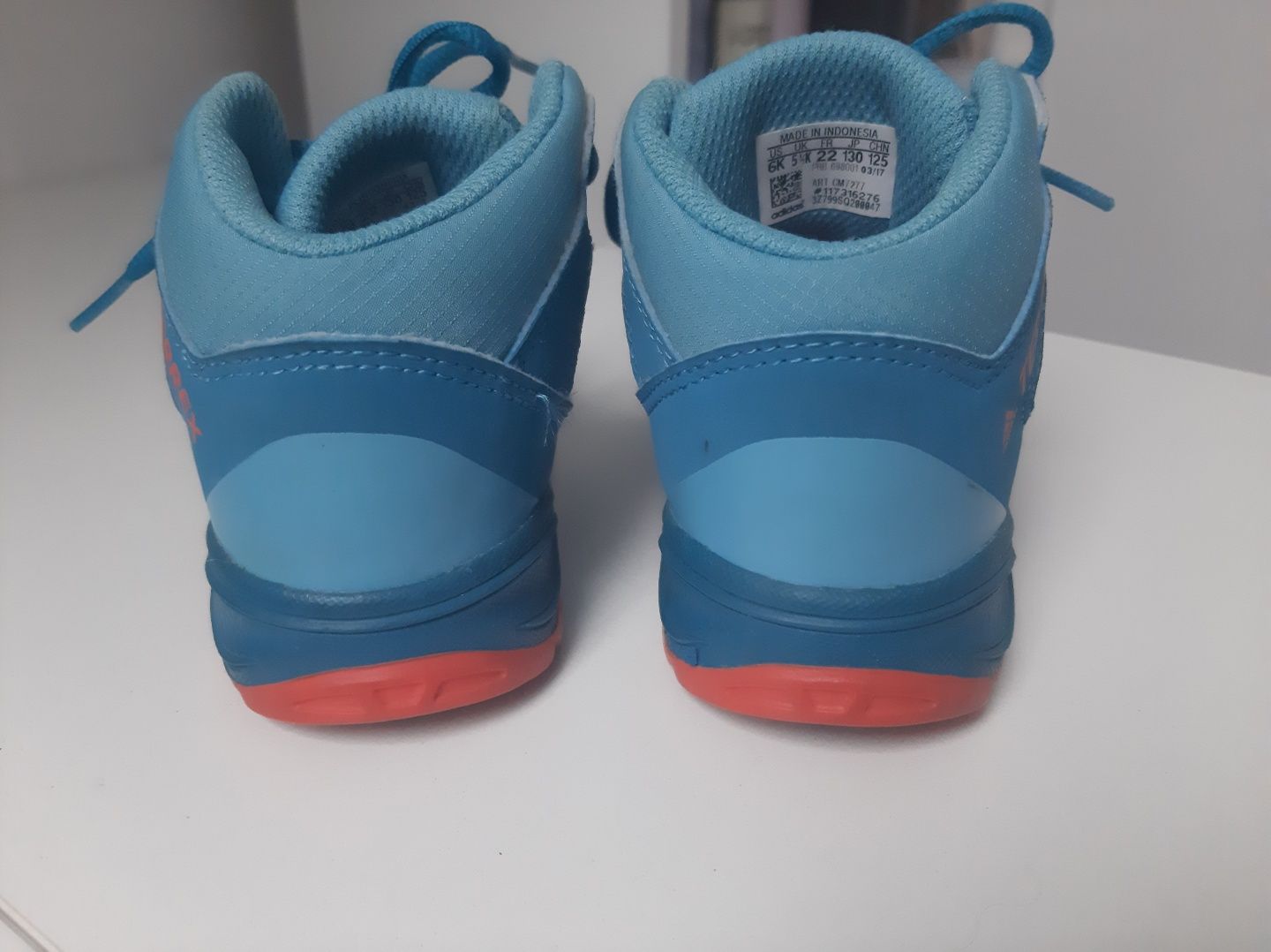 Adidasy terrex 22