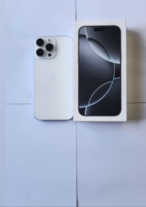 Iphone 16 Pro Max 256GB cor Branco