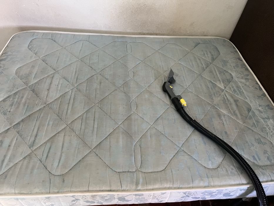 Limpeza de Sofas , Colchoes , e Estofos Auto