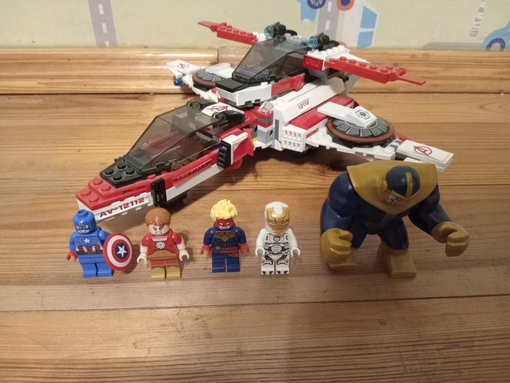 LEGO Super Heroes 76049 Avenjet Space Mission Реактивный самолёт Мстит