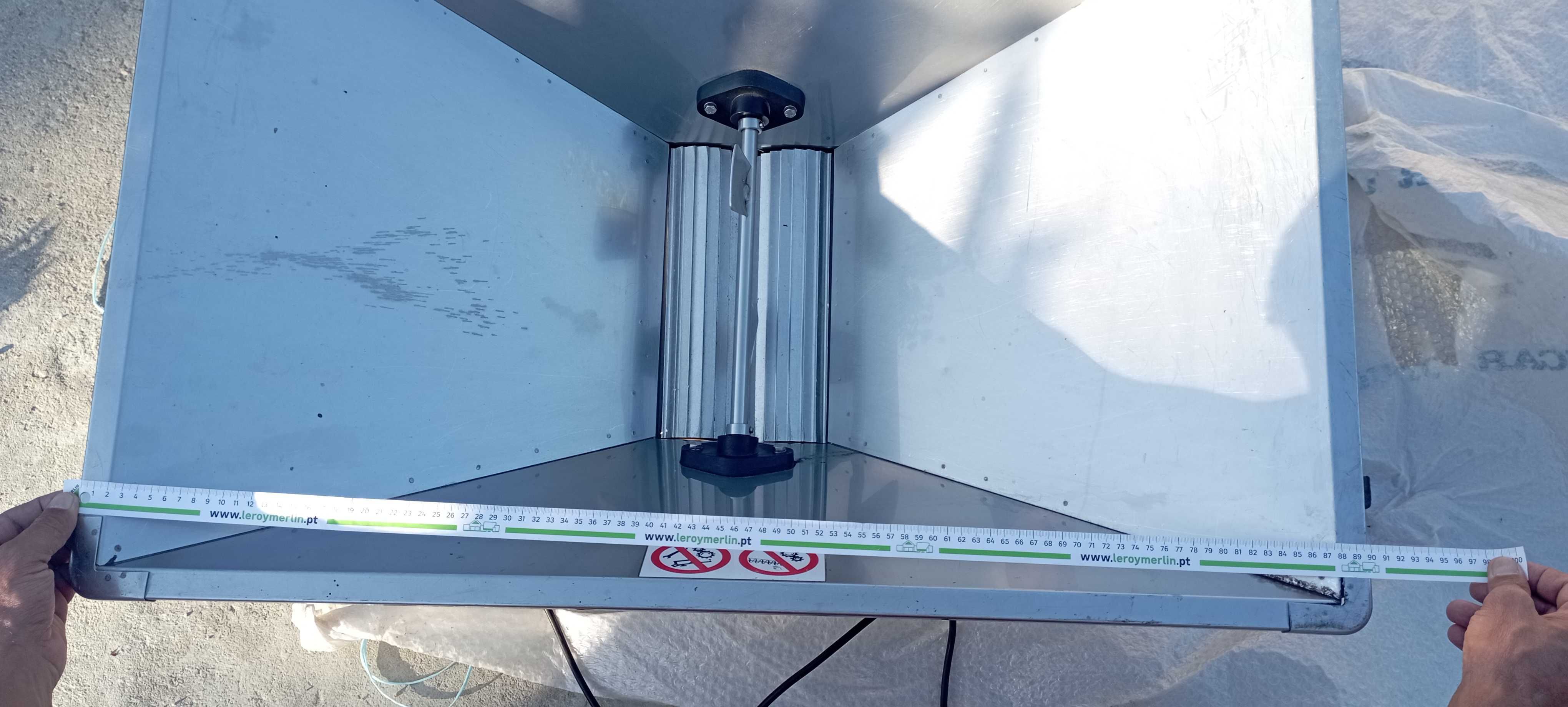 Esmagador de uvas eléctrico