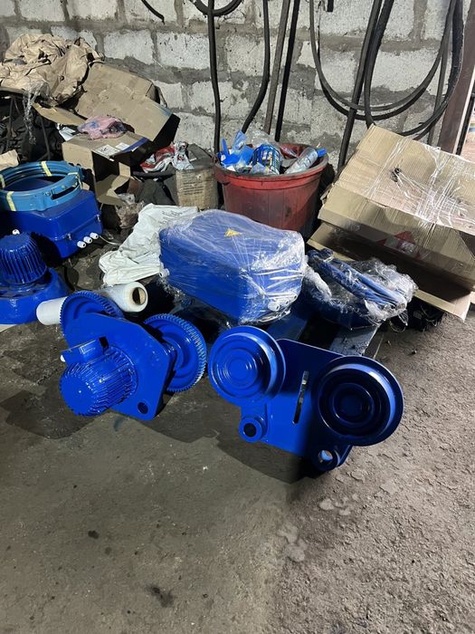 Продам тельфера новые и б у 1т 2т 3.2т 5т болгария запчасти кран балки