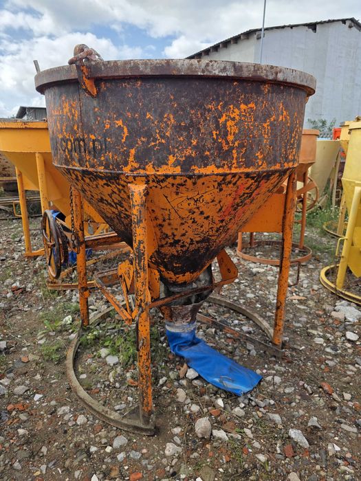 Pojemnik zbiornik Lej betonu Niemiecki Eichinger 1016H 1000L rękaw N40