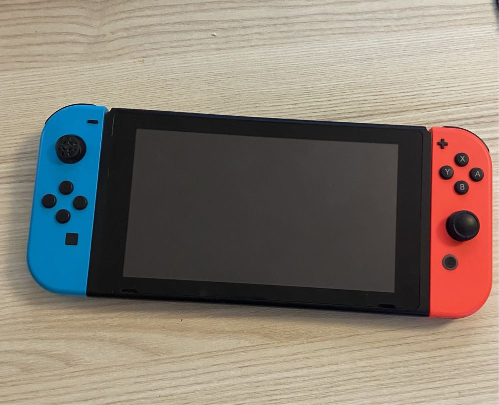 Konsola NINTENDO Switch