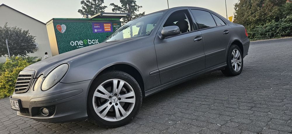 Mercedes-Benz Klasa E 1.8-184KM*Nowy Gaz*Czujniki parkowania*Automat*2 kluczyki